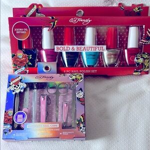 ♥️ NIB Ed Hardy 7 pc Mani / Pedi Set ultimate nail care & polish set